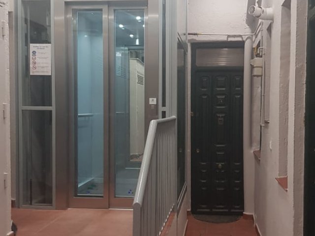 Ascensor corrala